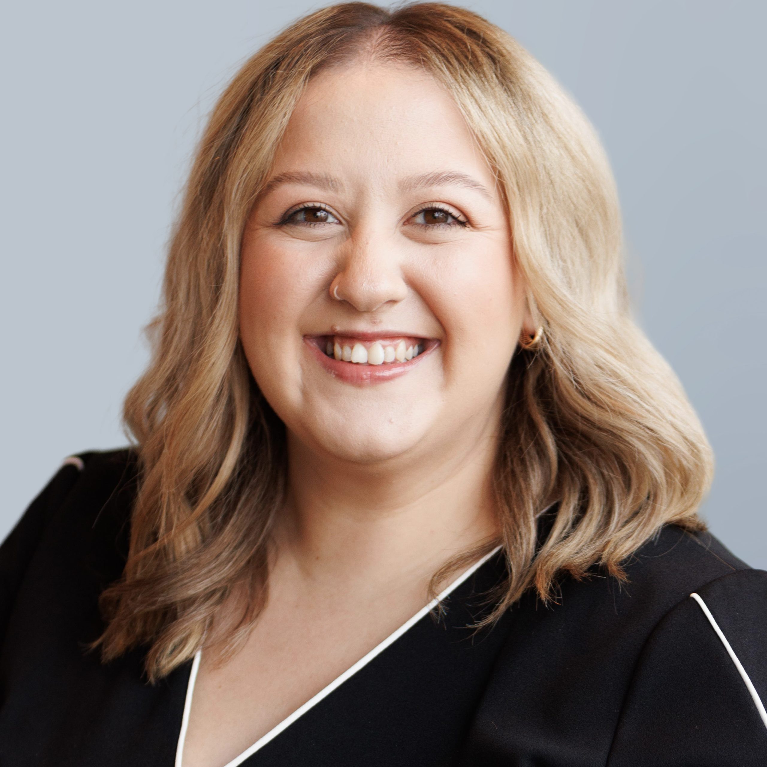 Taylor Skoglund headshot