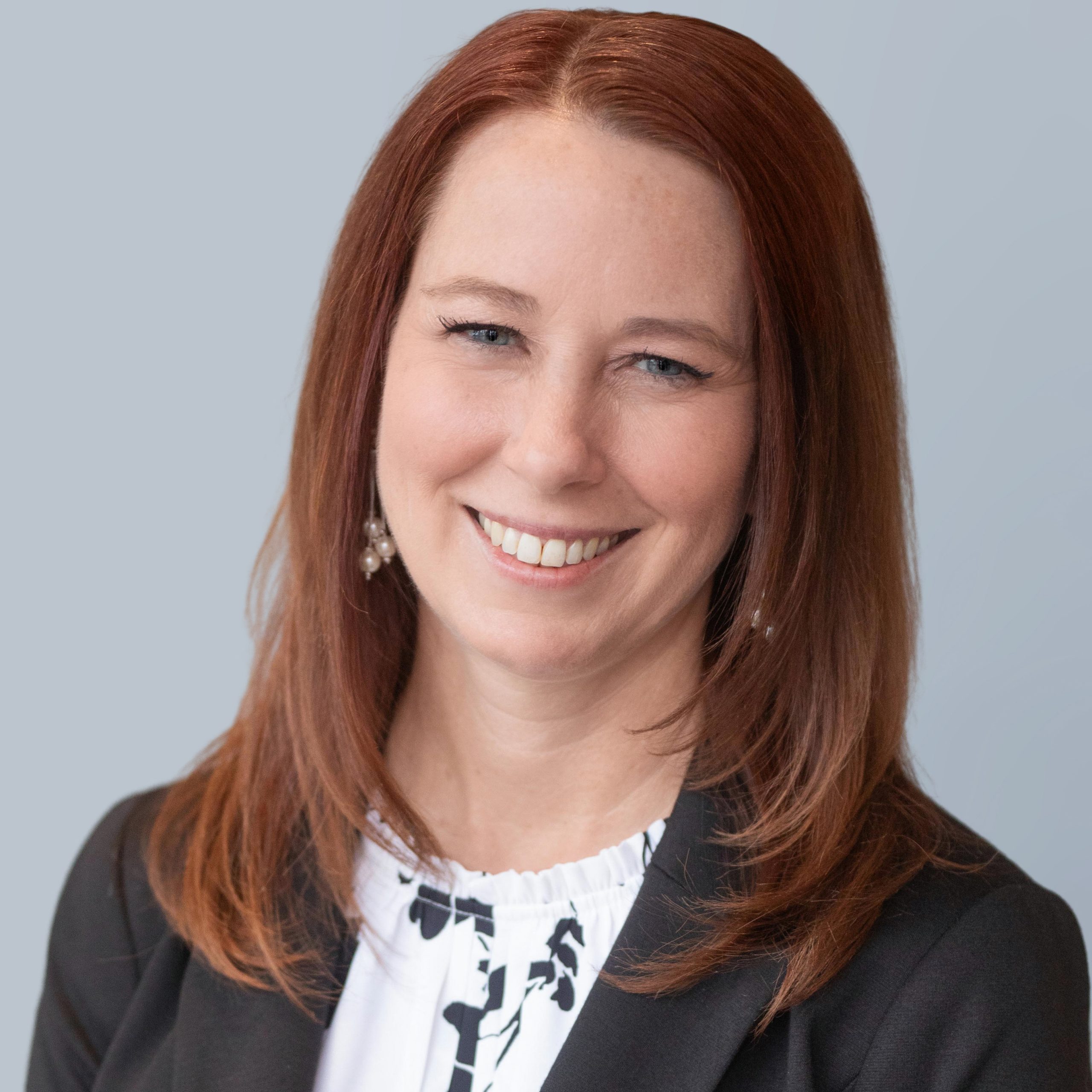 Julie Anderson headshot