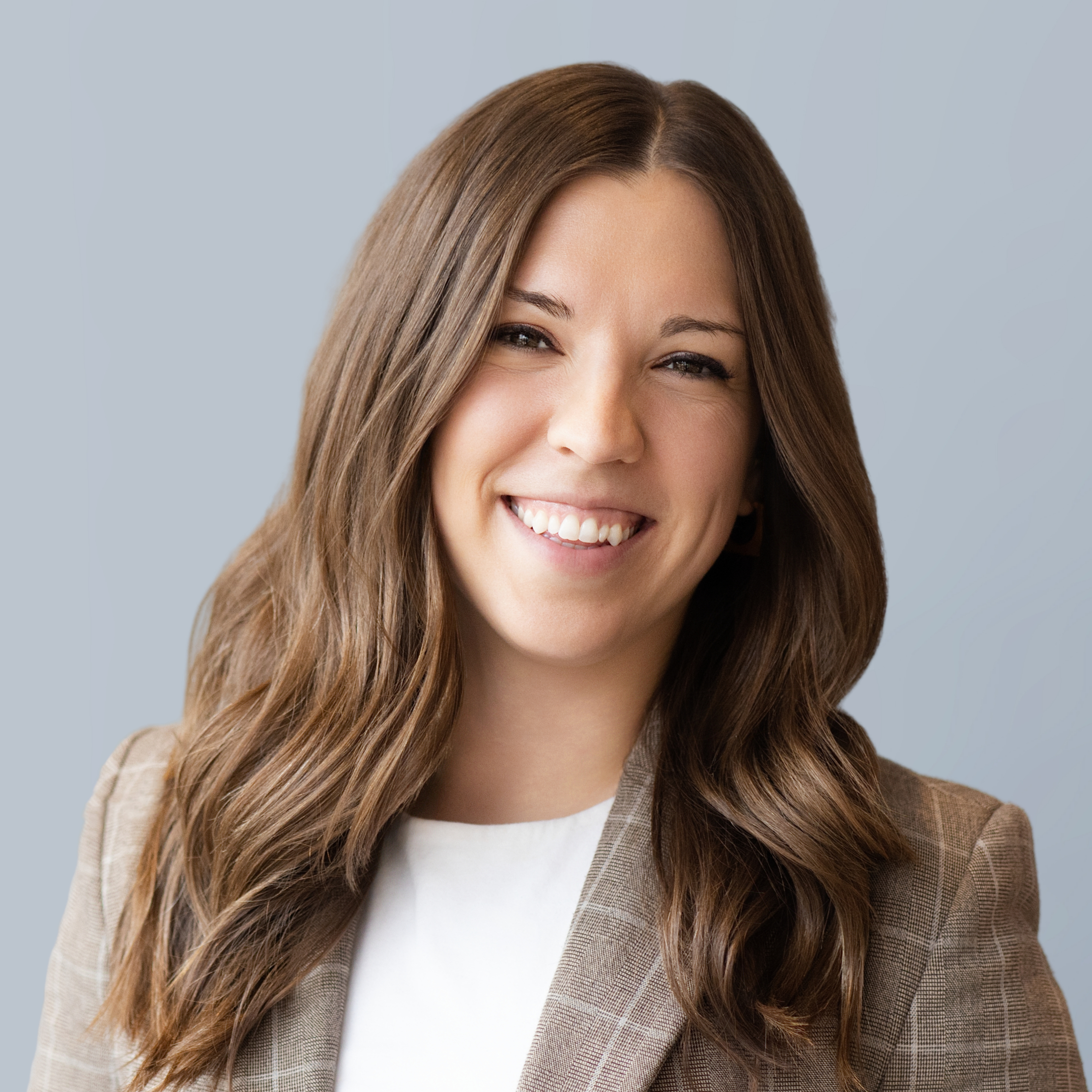 Julie Pleshe headshot