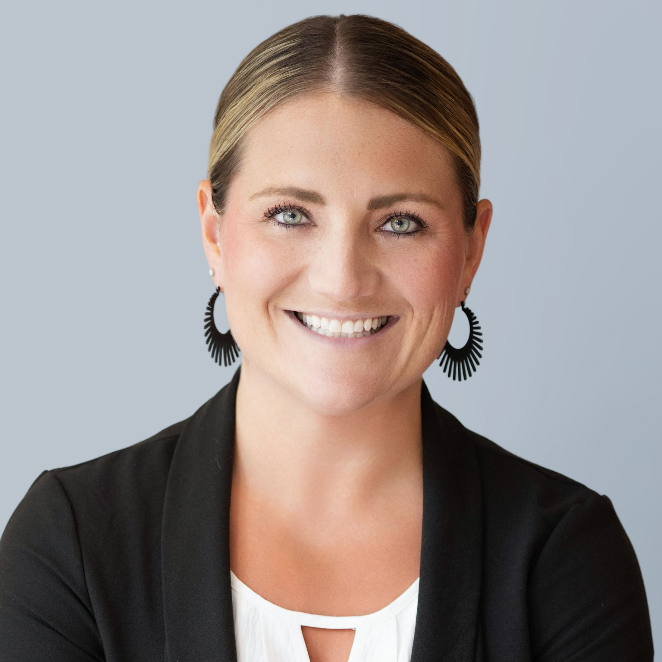 Leanna Abramovich headshot